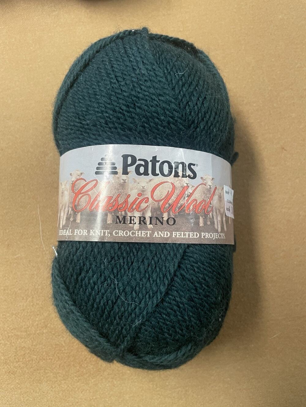 Patons Classic Worsted Weight Wool Yarn 3.5 oz 1 Skein Bottle Green